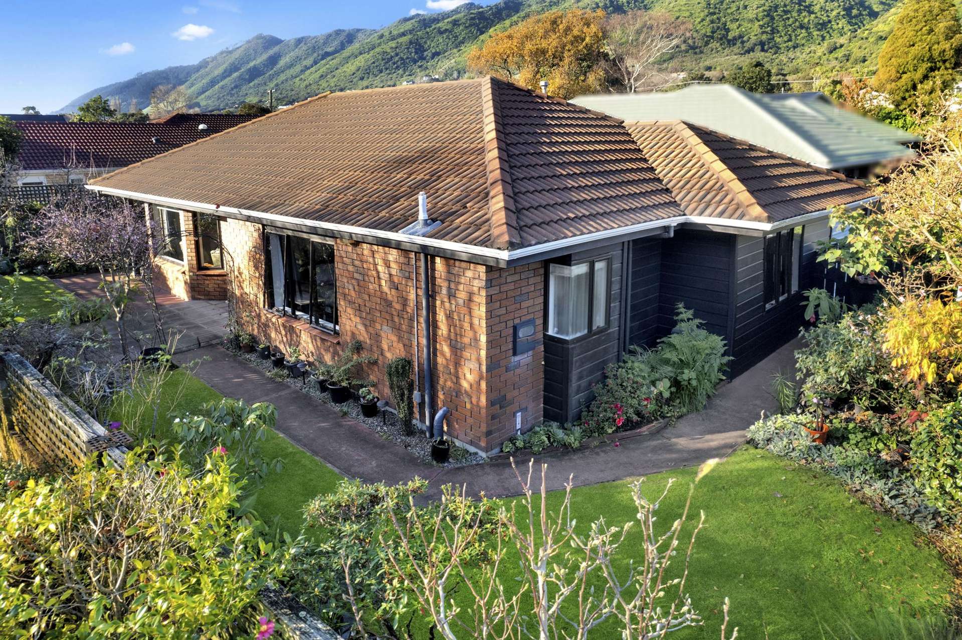 1/15 Pehi Kupa Street Waikanae_0