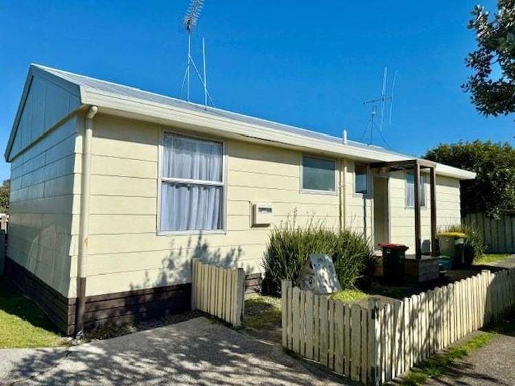 2 Harold Lane Dinsdale_1