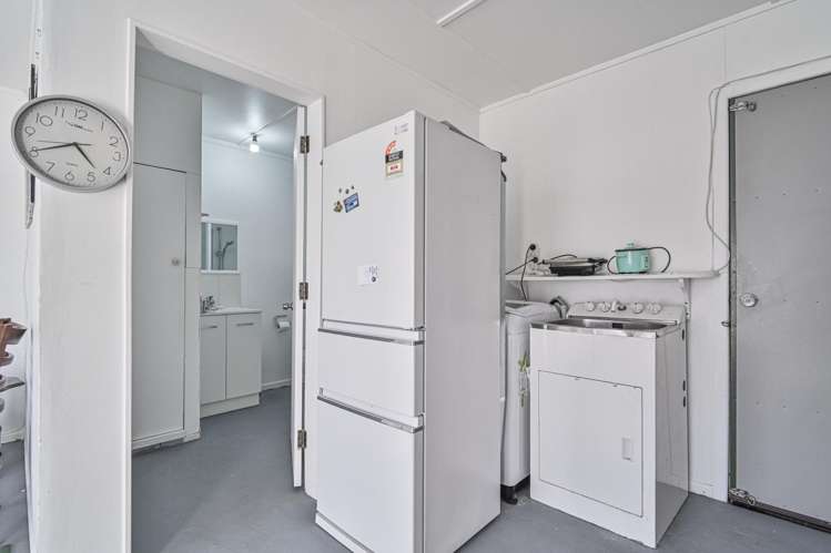 407 Montgomery Street Raureka_15