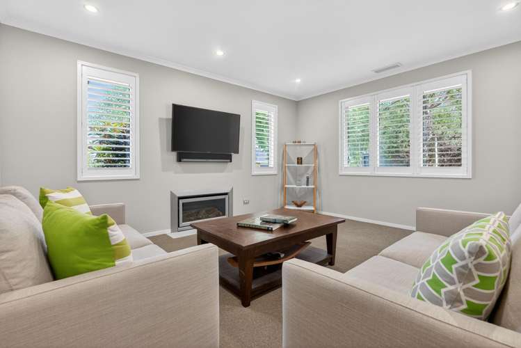 18 Lombardia Way Karaka_3