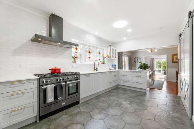 32 Matua Road Matua_2