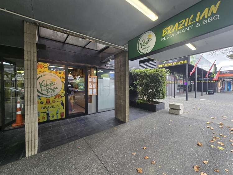 402-404 Great North Road Henderson_3