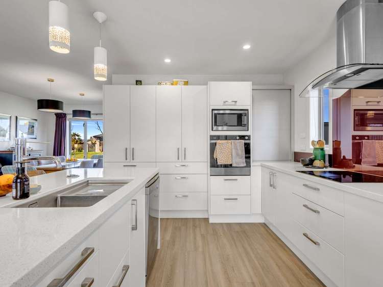 6 Beamish Street Frimley_6