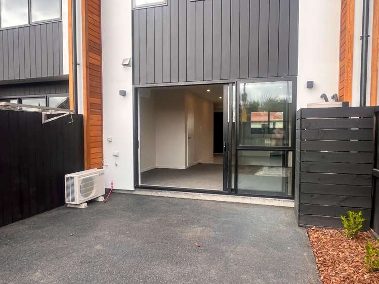 3/140 Saint Albans Street Saint Albans_12