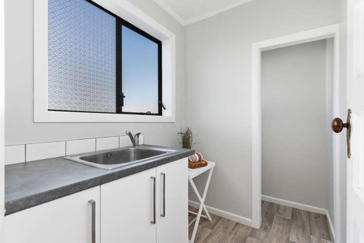 10 Pages Road Linwood_12