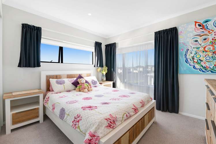 3 Koura Drive Red Beach_13