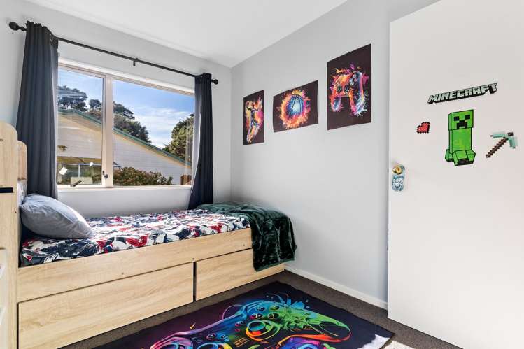 28 Shadon Place Stanmore Bay_11