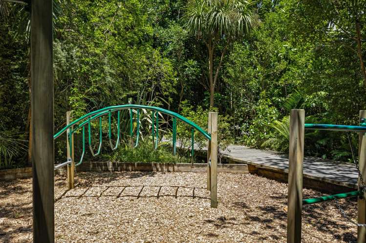 1 Ocean View Terrace Orewa_23