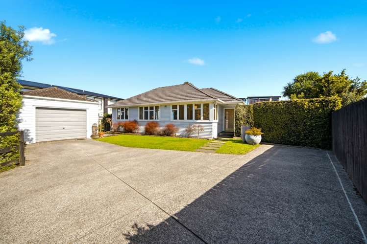 62A Yeovil Road Te Atatu Peninsula_25