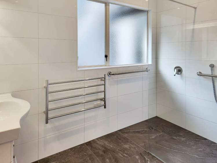 4/26 Myrtle Street Lower Hutt_11