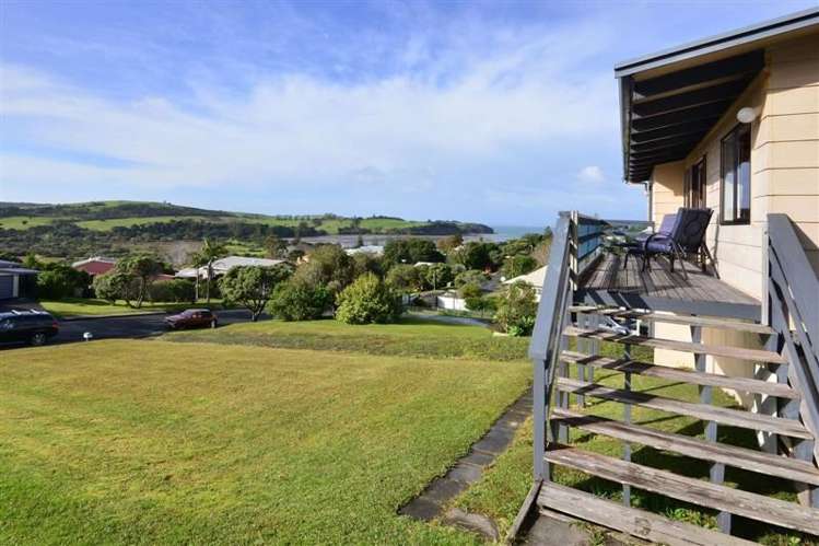 11 Everard Avenue Army Bay_12