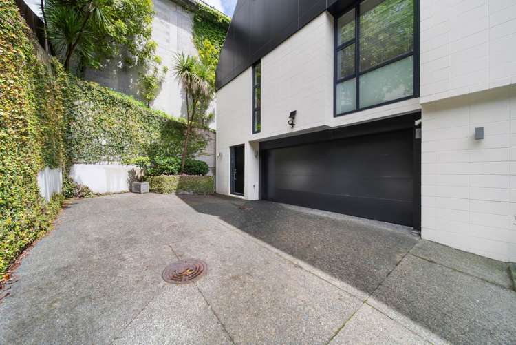 43 Scarborough Terrace Parnell_16