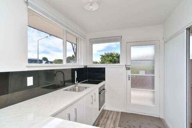 1/430 Ferry Road Woolston_1