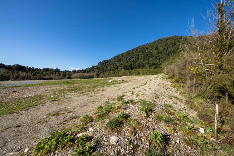 Lake Kaniere Terraces Kaniere_12