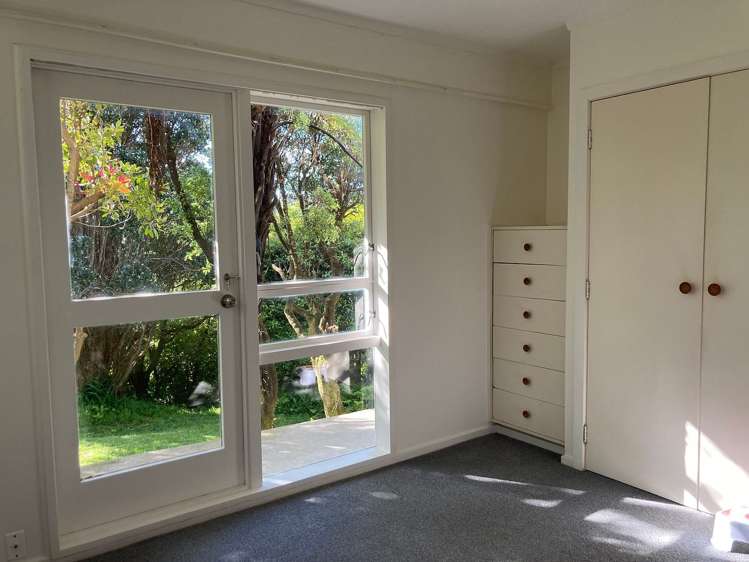 28A Woodhouse Avenue Karori_6