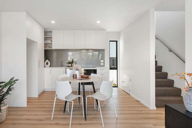 1/15 Silvester Street Woolston_4