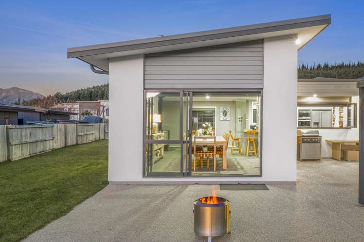 7 Centre Crescent Wanaka_23