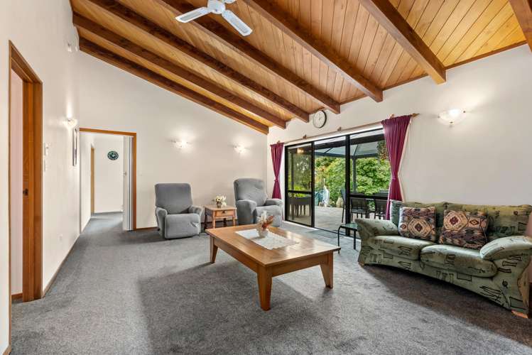 136 Knight Road Ruatangata West_12