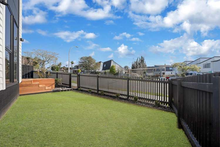Lot 1-4/25 La Perouse Street Botany Downs_36