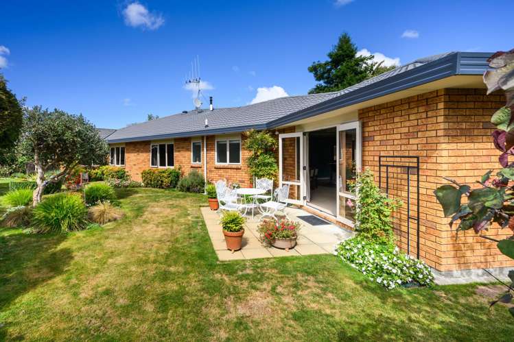 17 Suffolk Crescent_5