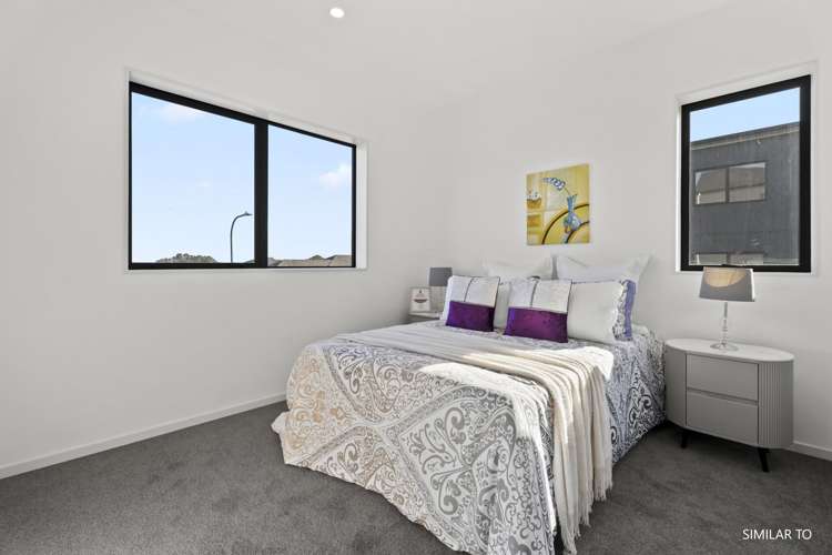 21 Matahae Drive Flat Bush_6