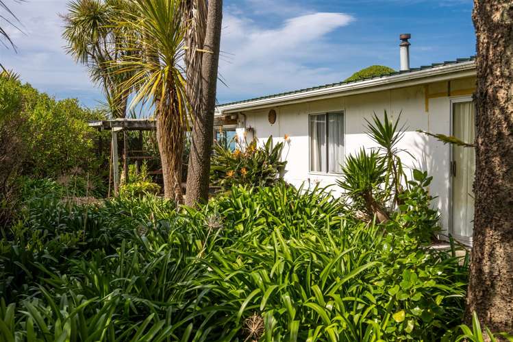 46 Rarangi Beach Road Rarangi_14