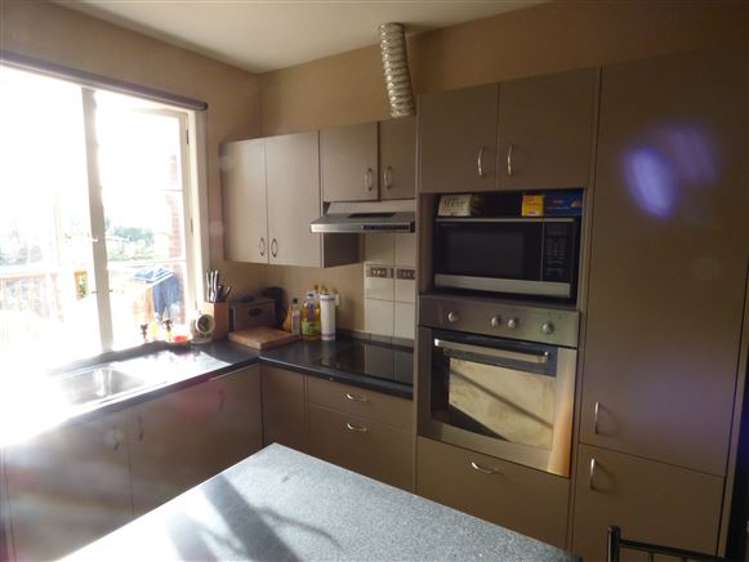 12 Cossens Street Balclutha_19