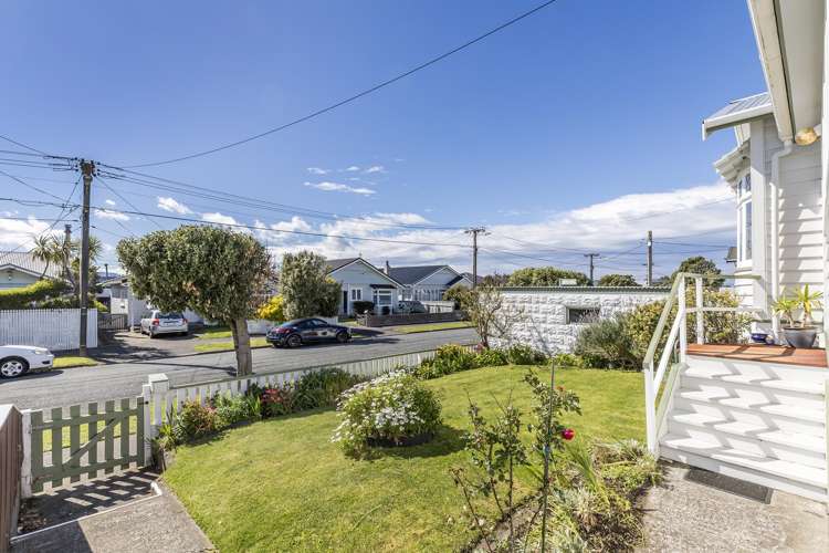 33 Palm Avenue Lyall Bay_16