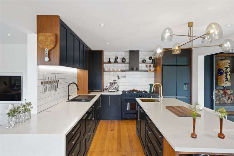 42 Whitfield Street Sumner_10