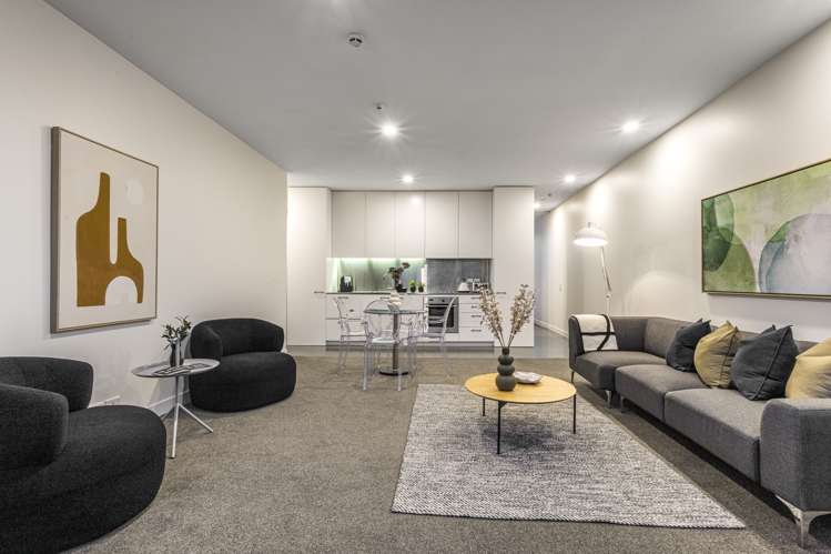 4b/2 Fisher-Point Drive Auckland Central_7