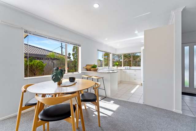 2a Laurie Street Red Beach_2