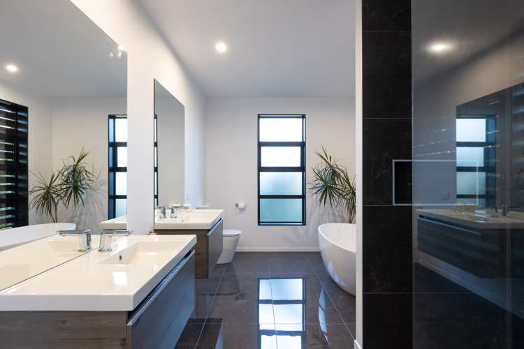 26c Smith Road Merrilands_15