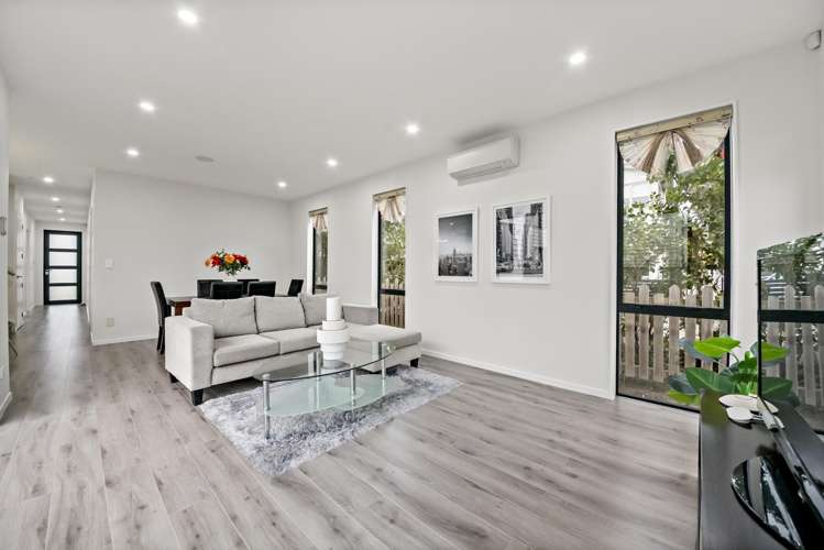 34 Greenfinch Road_2