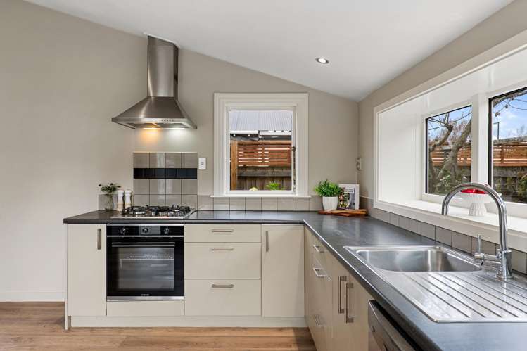 1/75 Flockton Street_5