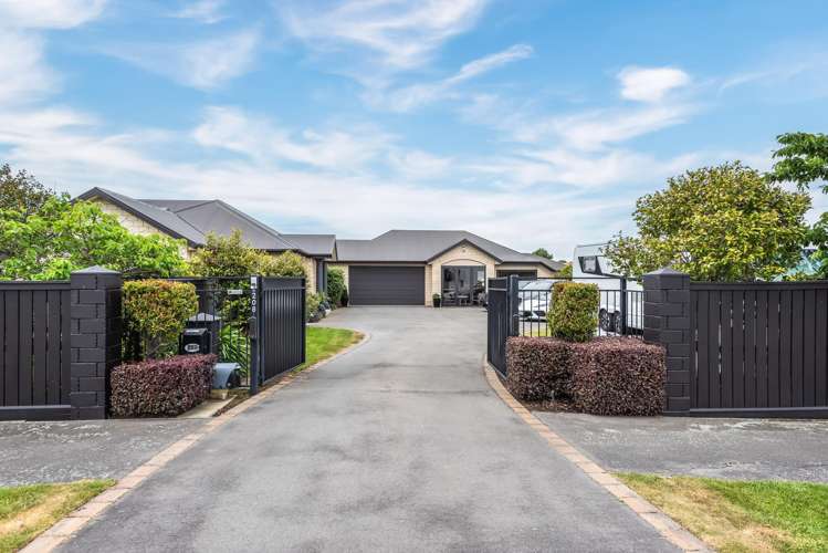 208 Cavendish Road Casebrook_26