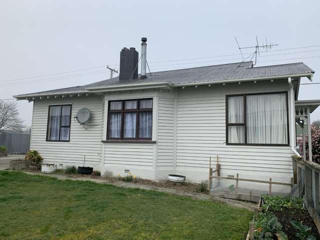 East Gore  -  Two bedroom Home - $400 pw