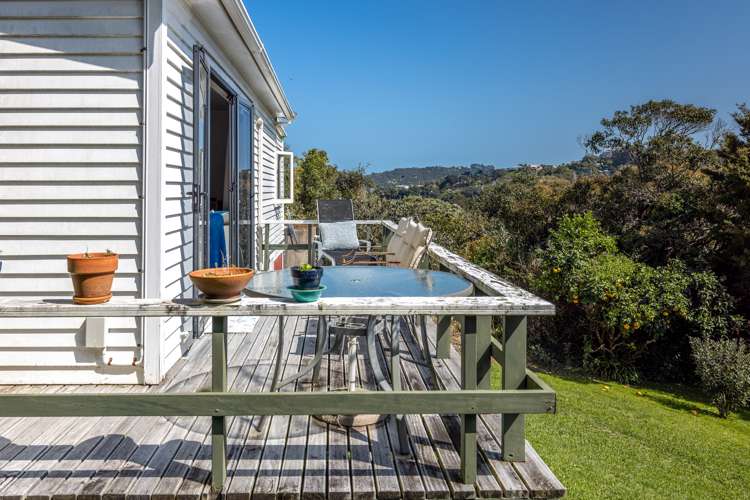 3 Bryan Road Surfdale_14