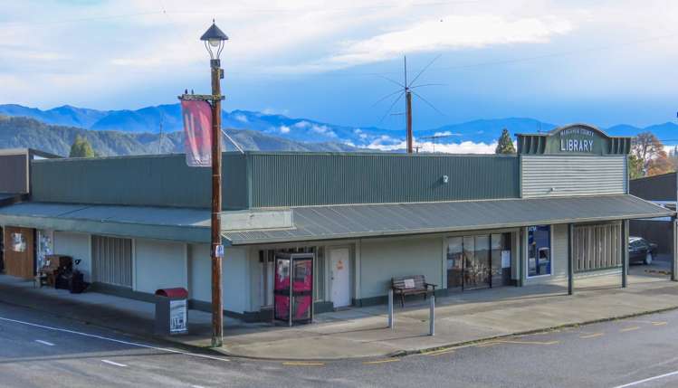 66 Broadway Reefton_10