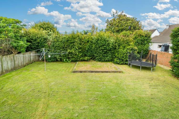 34 Eversleigh Road Belmont_18