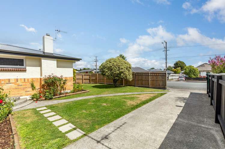 32 Totara Park Road Clouston Park_19
