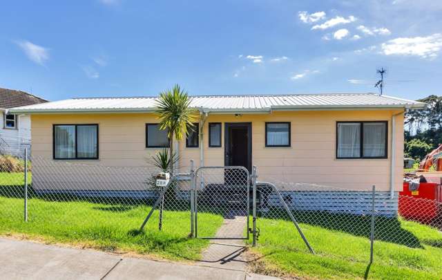 28a Ruaiti Road Mangere_1