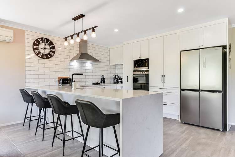 67 Highbrook Way Whatawhata_11