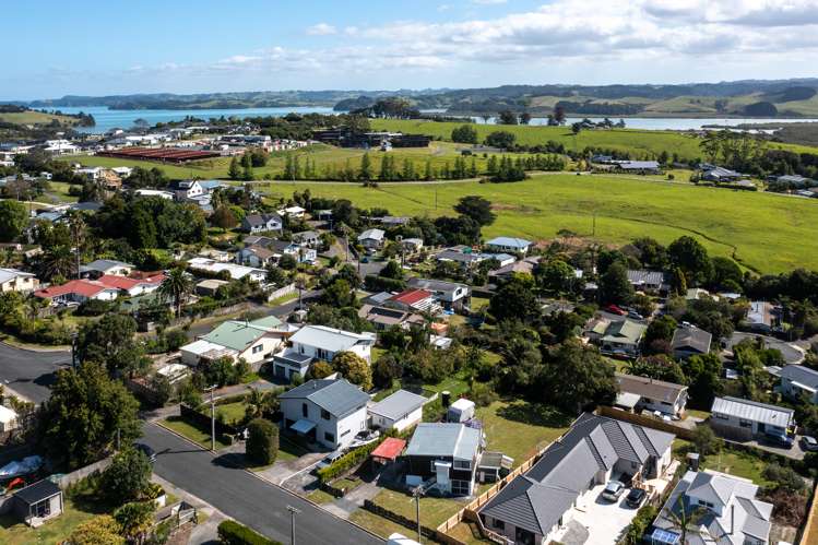 32 Foster Crescent Snells Beach_17