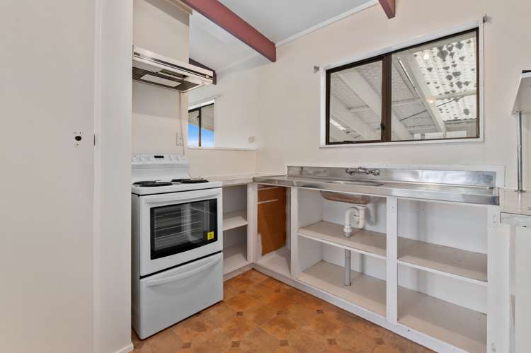 17 Cypress Place Owhata_6