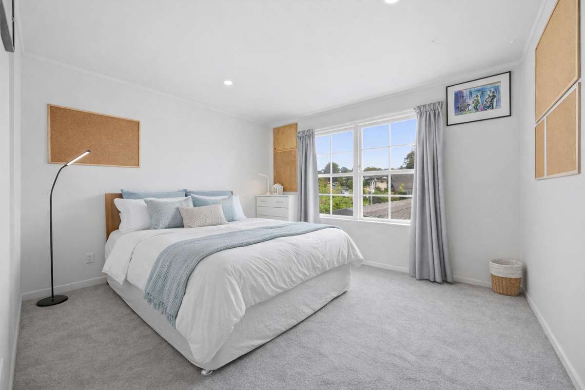 24 Houghton Street_3