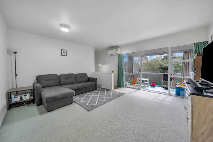 5/15a Oates Road Glen Eden_5