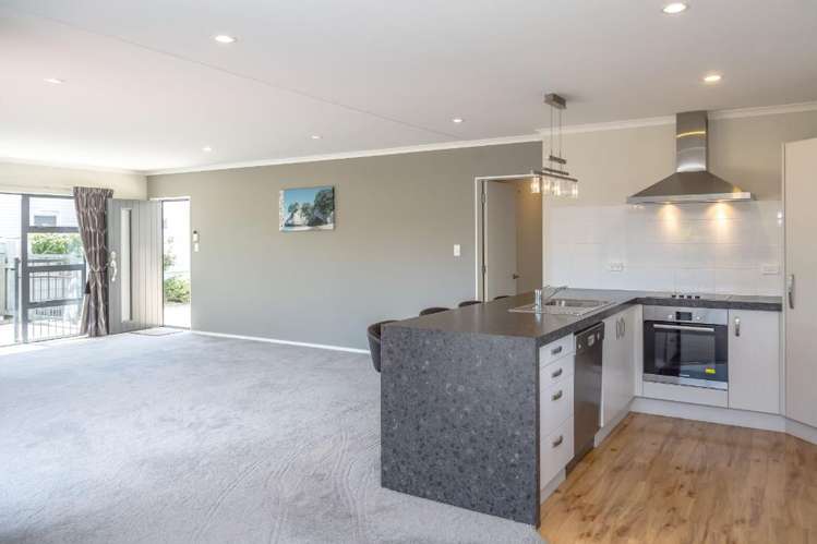 12 Taylor Street Carterton_11