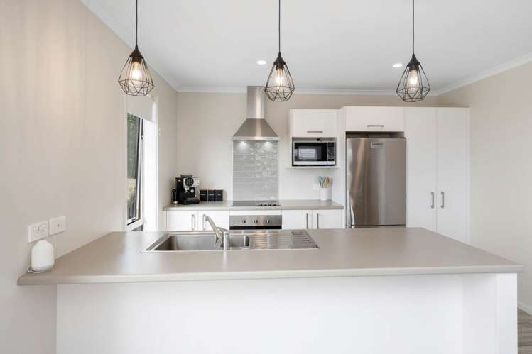 56 Sentinel Avenue Omokoroa_5