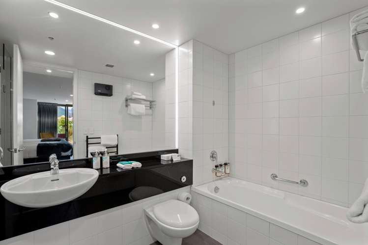 9113/21 Stanley Street Queenstown_8