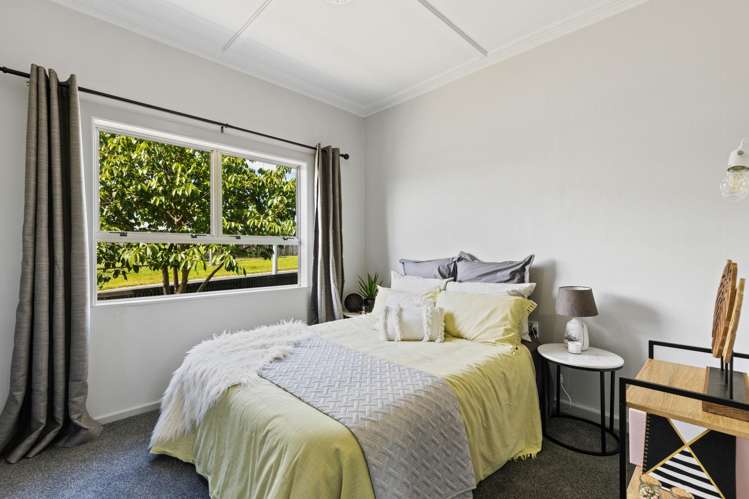 2 King Street Waitara_11